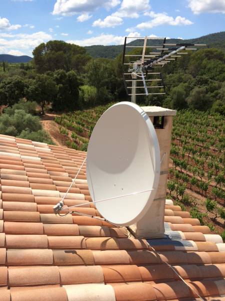 Antenniste Toulon pour Installation et dépannage rapide d’antennes près Toulon  dans le Var